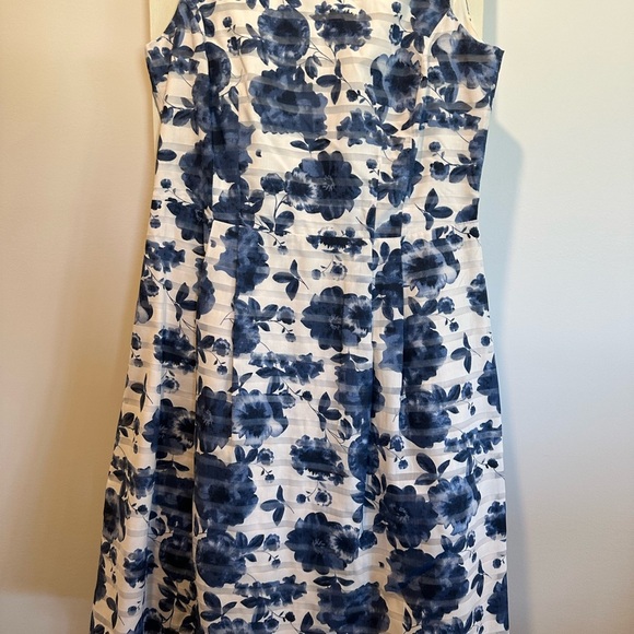 Cleo - Floral Blue and White Sleeveless Dress - Picture 2 of 6